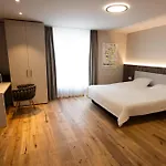 Rondo - Self-check-in * Wil (St. Gallen)