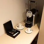 Rondo - Self-check-in Hotel *