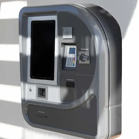 Rondo - Self-check-in Hotel *